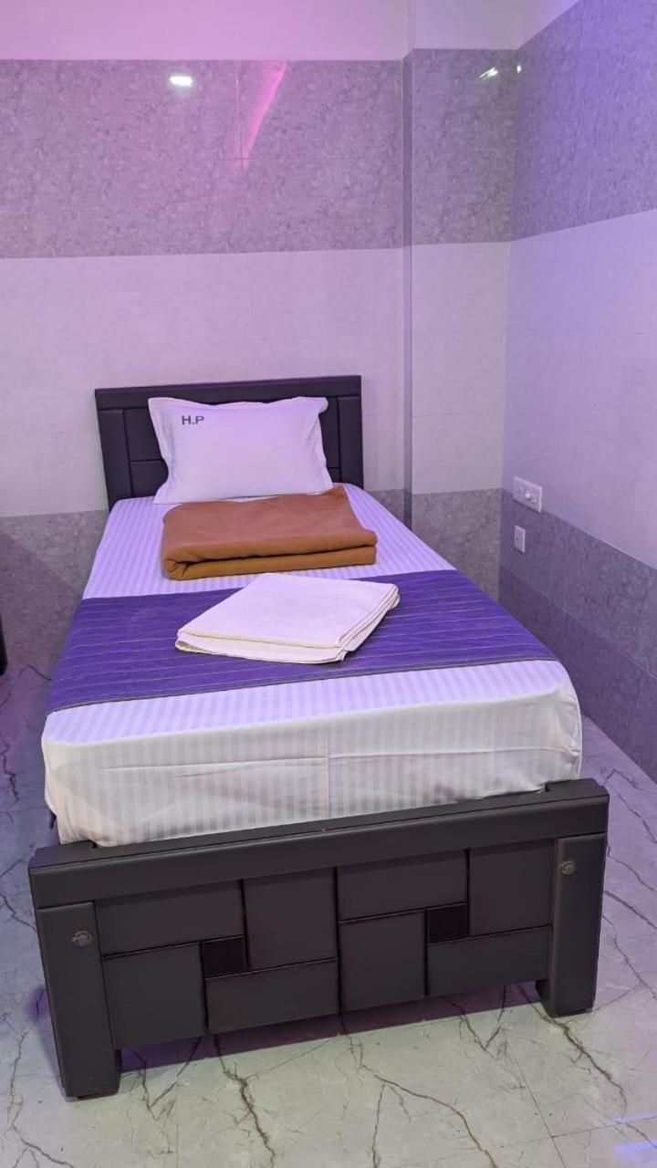 Hotel Panchavarnaa Rāmeswaram Zewnętrze zdjęcie